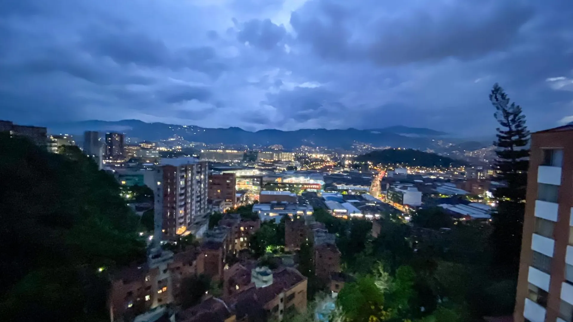 Work & Relax Medellin Apartment